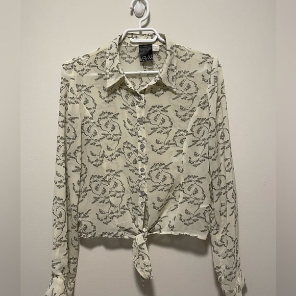 EUC Lola’s Room sheer blouse - Picture 1 of 4